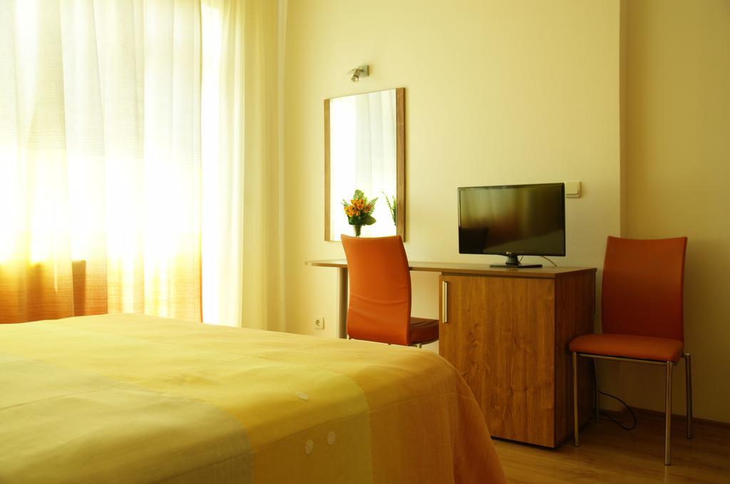 Hotel Sany Primorsko Exterior foto